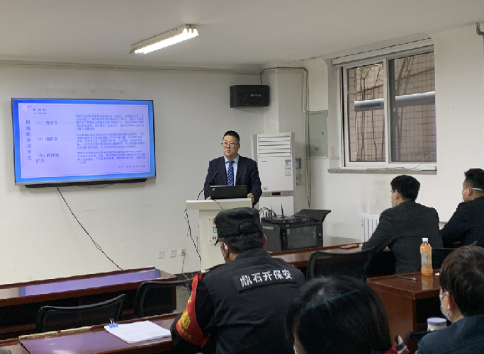 加強(qiáng)業(yè)務(wù)培訓(xùn)、提升工作標(biāo)準(zhǔn)